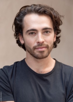 Cv main photo