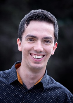 Cv main photo